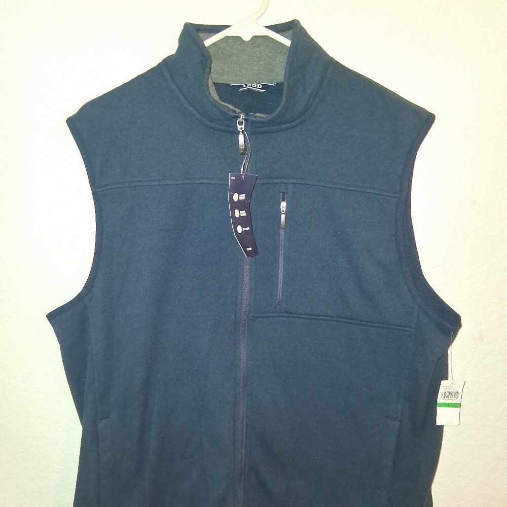 IZOD Men's Sweater Fleece Vest NWT Size L